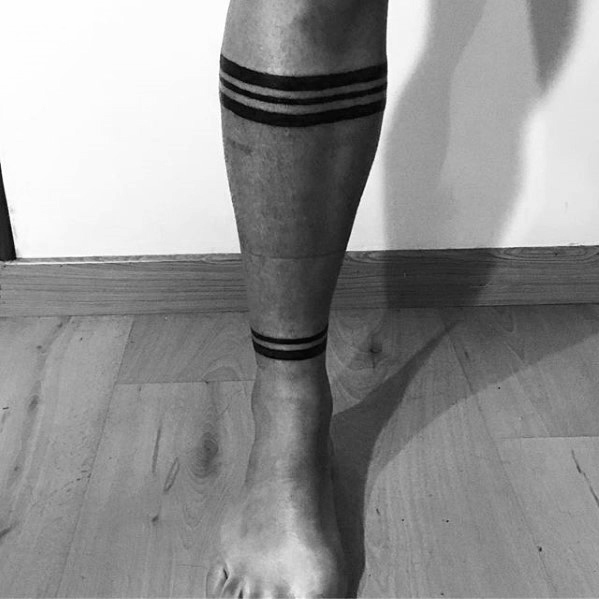 40 Leg Band Tattoo Designs für Männer - Maskulin Tinte Ideen  