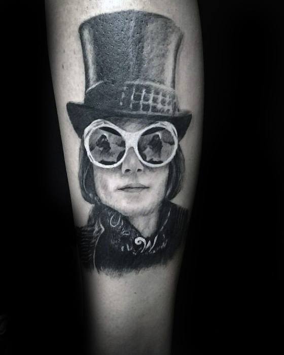 40 Willy Wonka Tattoo Designs für Männer - Schokoladenfabrik Tinte Ideen  