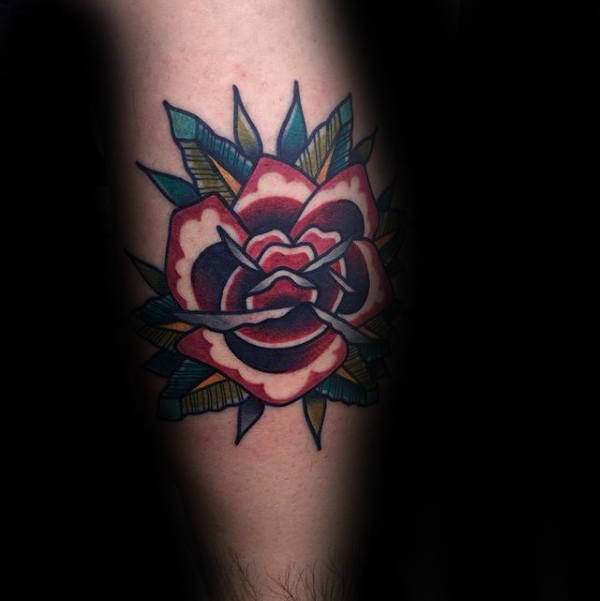 50 traditionelle Rose Tattoo Designs für Männer - Blumen-Tinte-Ideen  