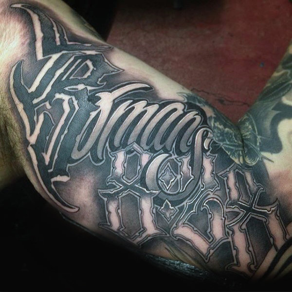 75 Tattoo-Schriftzug-Designs für Männer - Manly mit Tinte geschriebenen Ideen  
