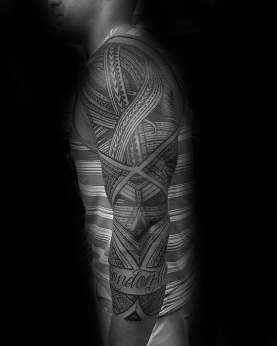 40 polynesische Ärmel Tattoo Designs für Männer - Tribal Ink Ideen  