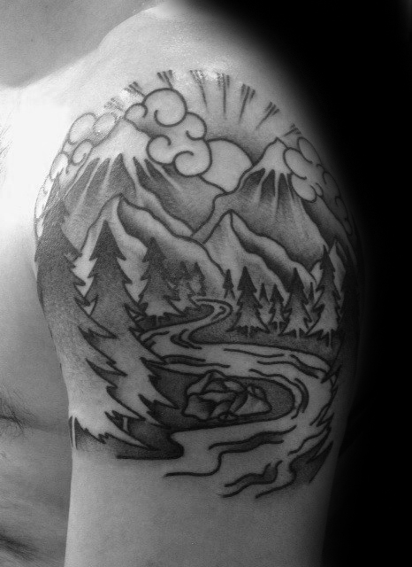 40 traditionelle Berg Tattoo Designs für Männer - Old School Ink Ideen  