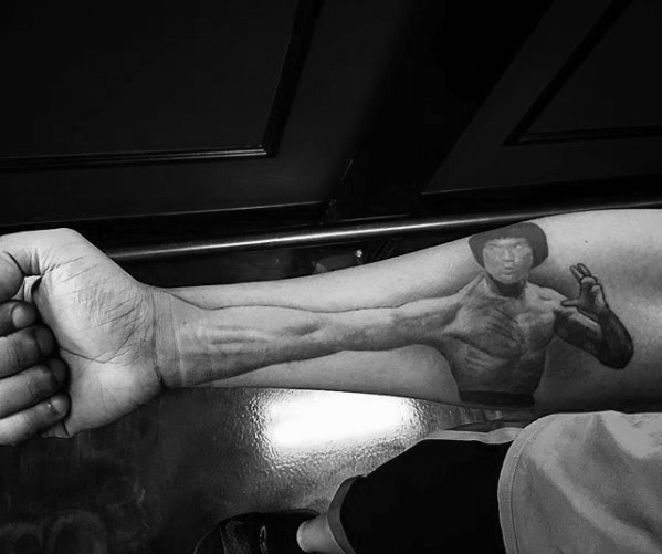 60 Bruce Lee Tattoo-Designs für Männer - Kampfsport-Ideen  