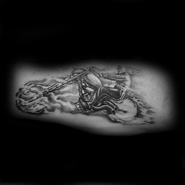 50 Ghost Rider Tattoo Designs für Männer - übernatürliche Antihero Ideen  