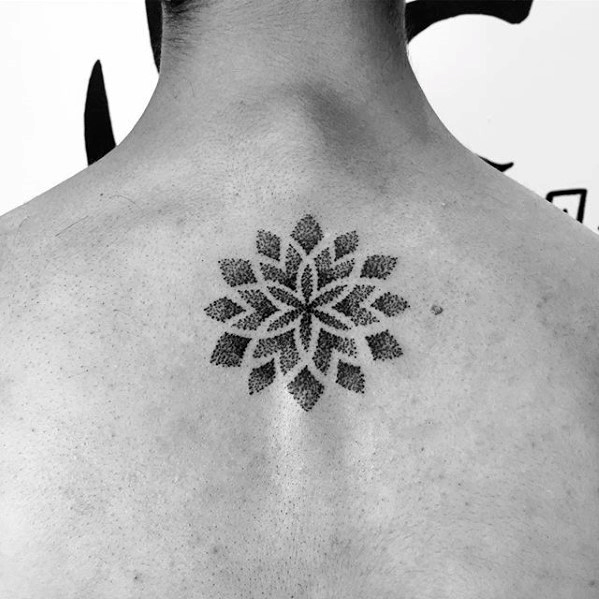 70 Mandala Tattoo Designs für Männer - Symbolic Ink Ideas  