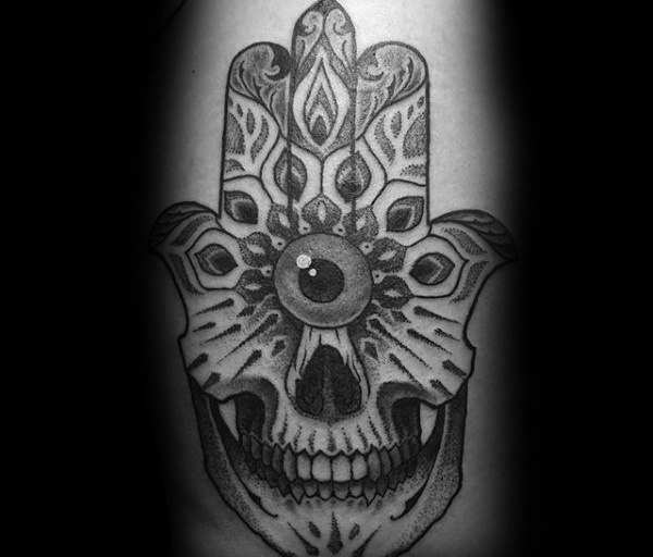 80 Hamsa Tattoo Designs für Männer - Evil Eye Ink Ideen  