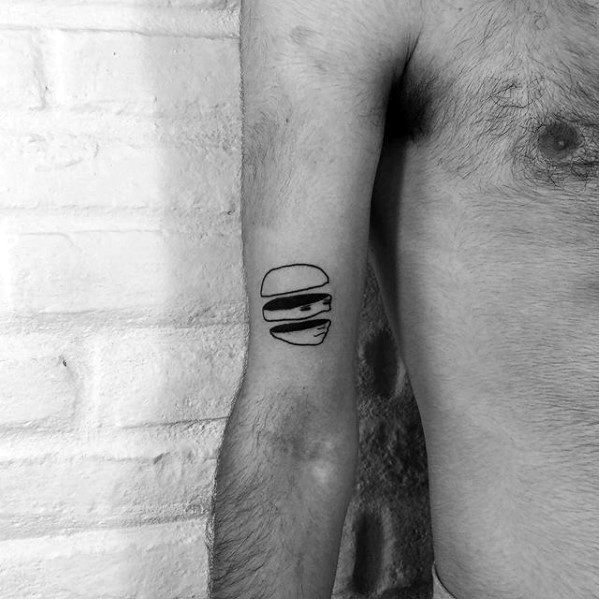 40 einfache Arm Tattoos für Jungs - Cool Masculine Design-Ideen  