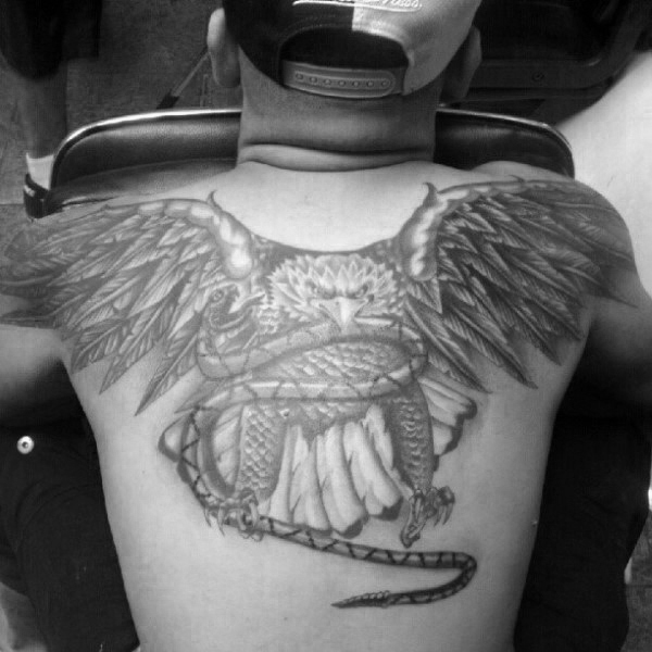 50 Mexikanische Adler Tattoo Designs für Männer - Manly Ink Ideen  