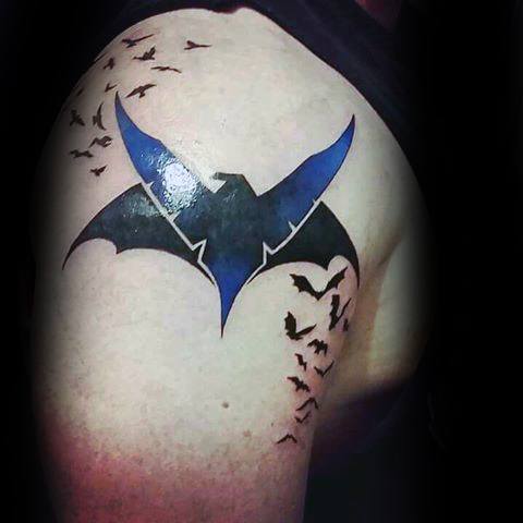 20 Nightwing Tattoo Designs für Männer - Superhero Ink Ideen  
