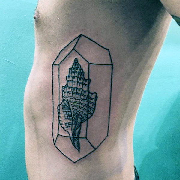 80 Seashell Tattoo Designs für Männer - Oceanic Ink Ideen  