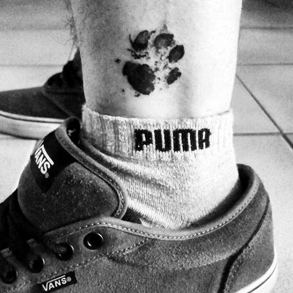 70 Hundetatze Tattoo Designs für Männer - Canine Print Ink Ideen  