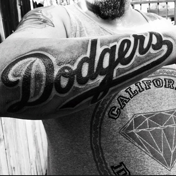 60 Los Angeles Dodgers Tattoos für Männer - Baseball-Ink-Ideen  