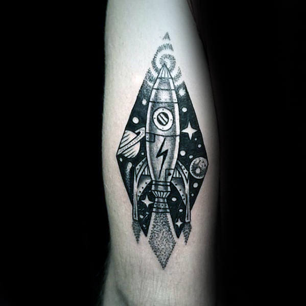 60 Rocket Ship Tattoo Designs für Männer - Cool Ink Ideas  