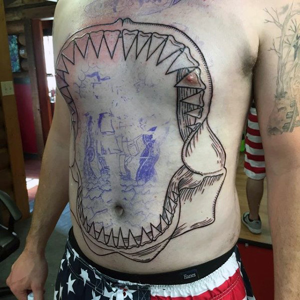 60 Shark Jaw Tattoo Designs für Männer - ein Biss Tinte Ideen  