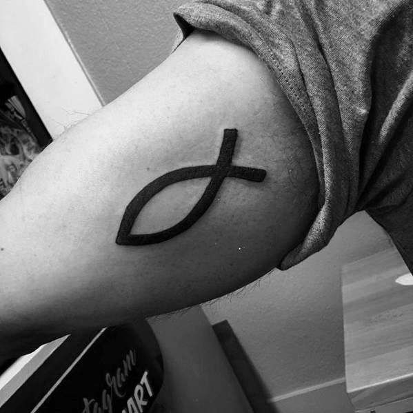 40 Ichthus Tattoo-Designs für Männer - Jesus Fisch Tinte Ideen  