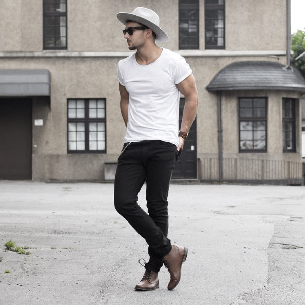 Was trägt man zu schwarzen Jeans für Männer - 50 Fashion Style Ideas  