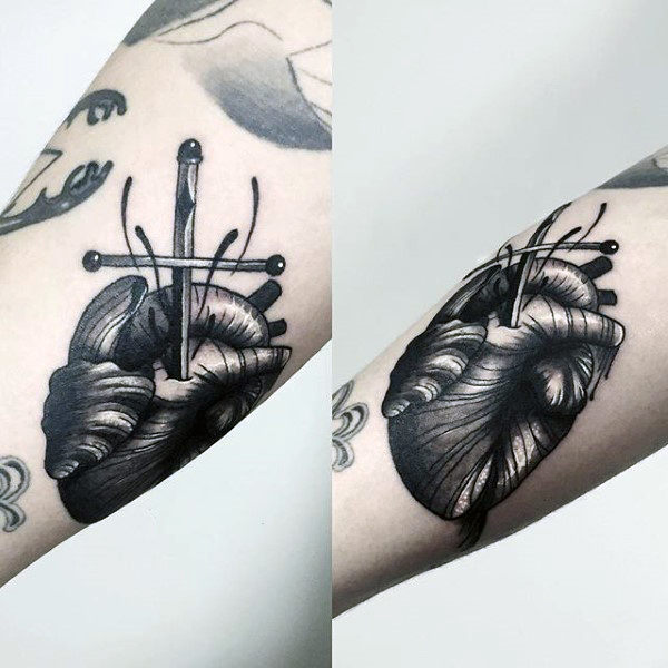 90 Dolch Tattoo Designs für Männer - Bladed Ink Ideen  