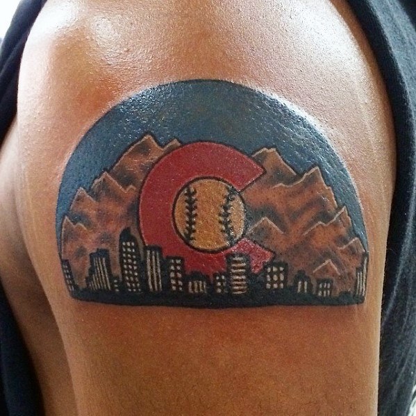 20 Denver Skyline Tattoo Designs für Männer - Colorado Ink Ideen  