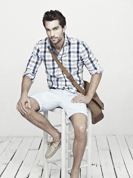 Wie trägt man Bootsschuhe für Männer - 50 stilvolle Outfit-Ideen  