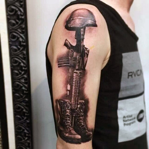 50 gefallene Soldat Tattoo Designs für Männer - Memorial Ideen  