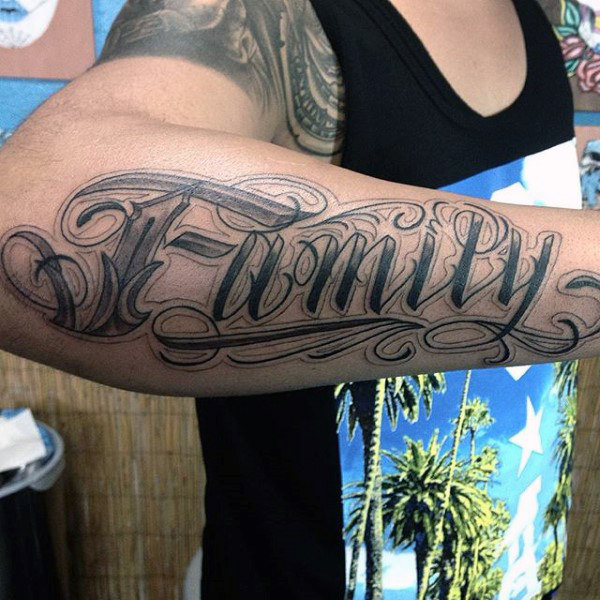 100 Familien-Tattoos für Männer - Gedenktinten-Design-Ideen  