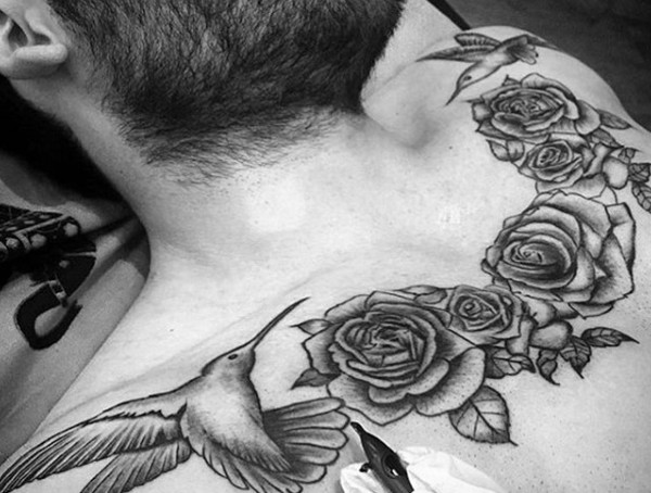 Top 15 schmerzhaftesten Orte, um ein Tattoo zu bekommen - wo es am schlimmsten weht  