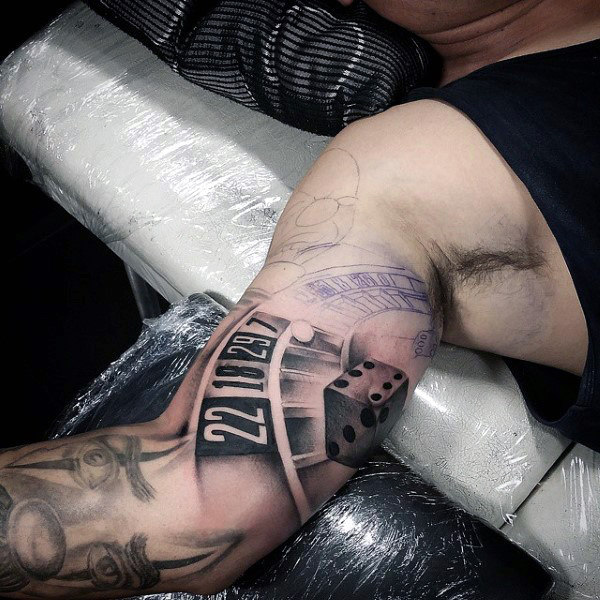 100 Super Tattoos für Jungs - Manly Ink Design-Ideen  