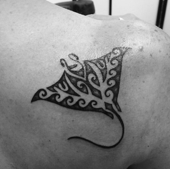 60 Stingray Tattoo Designs für Männer - Aquatic Fish Ink Ideen  