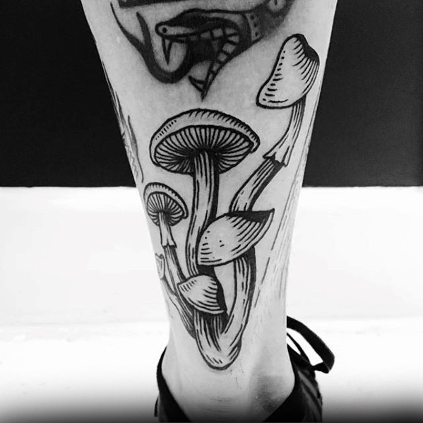 60 Mushroom Tattoo Designs für Männer - Fungus Ink Ideen  