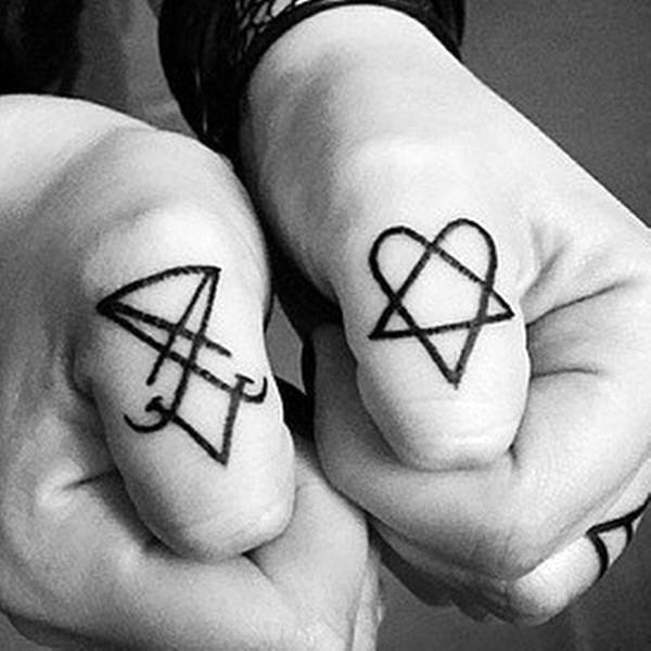 30 Heartagram Tattoo Designs für Männer - Symbolic Ink Ideas  