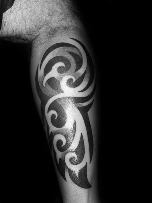 60 3D Tribal Tattoos für Männer - Maskuline Design-Ideen  