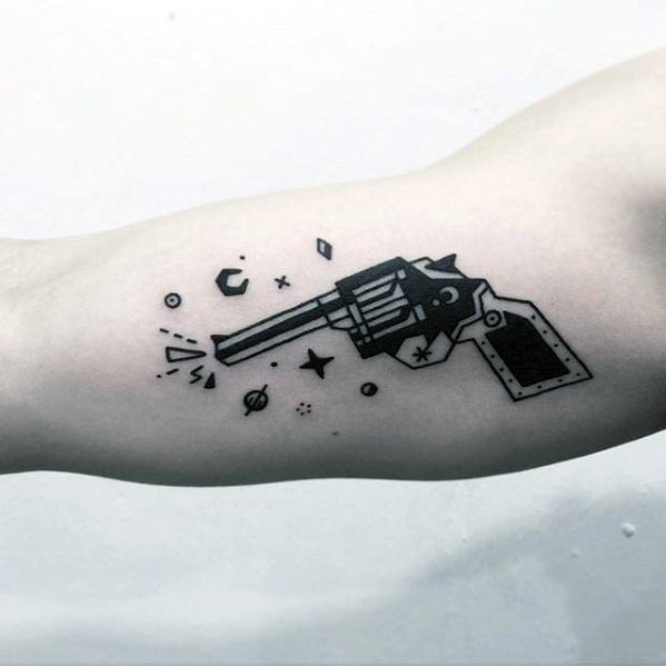 40 einfache Arm Tattoos für Jungs - Cool Masculine Design-Ideen  