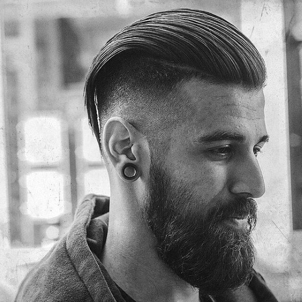 Slicked Back Hair für Männer - 75 klassische Legacy Cuts  