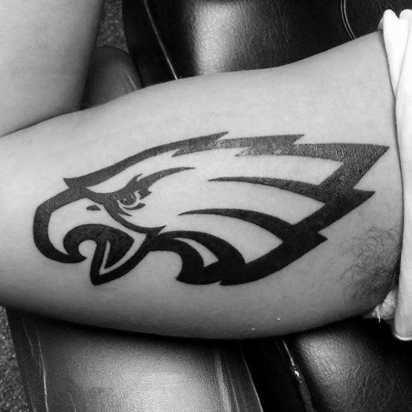 30 Philadelphia Eagles Tattoo Designs für Männer - NFL-Tinten-Ideen  