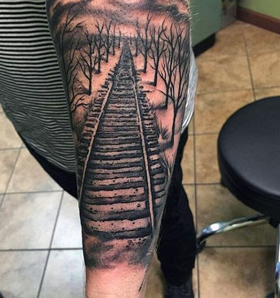 70 Zug Tattoos für Männer - männliche Eisenbahn-Designs  