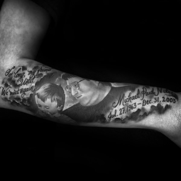 100 Memorial Tattoos für Männer - Timeless Tribute Design-Ideen  