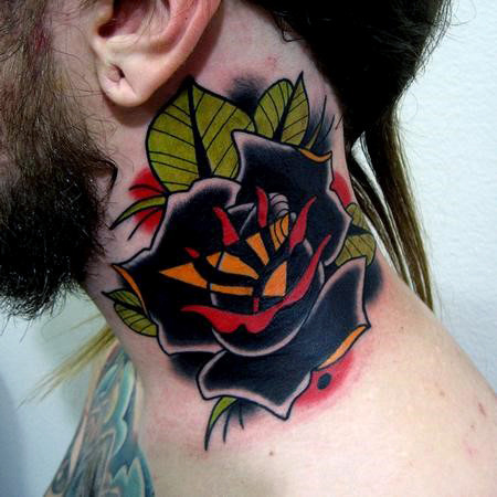 80 schwarze Rose Tattoo Designs für Männer - dunkle Tinte Ideen  