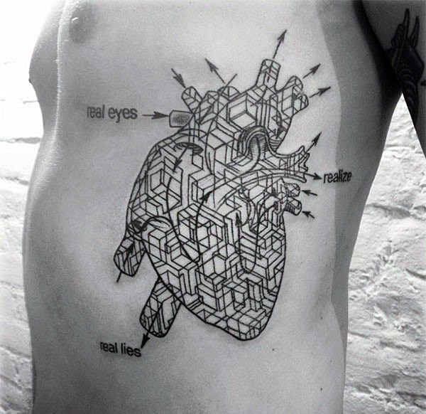 50 geometrische Herz Tattoo Designs für Männer - symmetrische Ideen  
