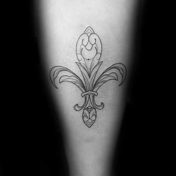 70 Fleur De Lis Tattoo Designs für Männer - stilisierte Lily Ink Ideen  