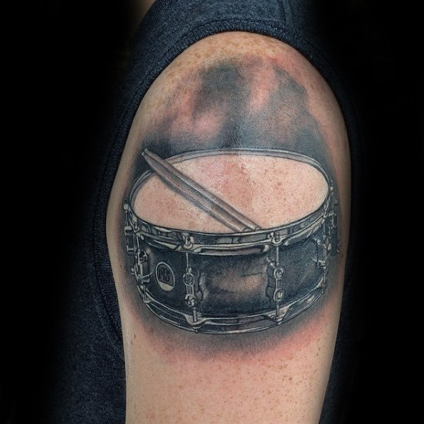 70 Drum Tattoos für Männer - Musikinstrument Design-Ideen  