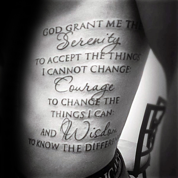 50 Serenity Prayer Tattoo Designs für Männer - Emporhebende Ideen  