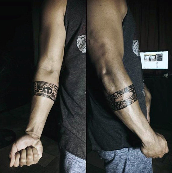 70 Armband Tattoo Designs für Männer - Tragen Sie Ihr Herz auf Ihrem Ärmel  