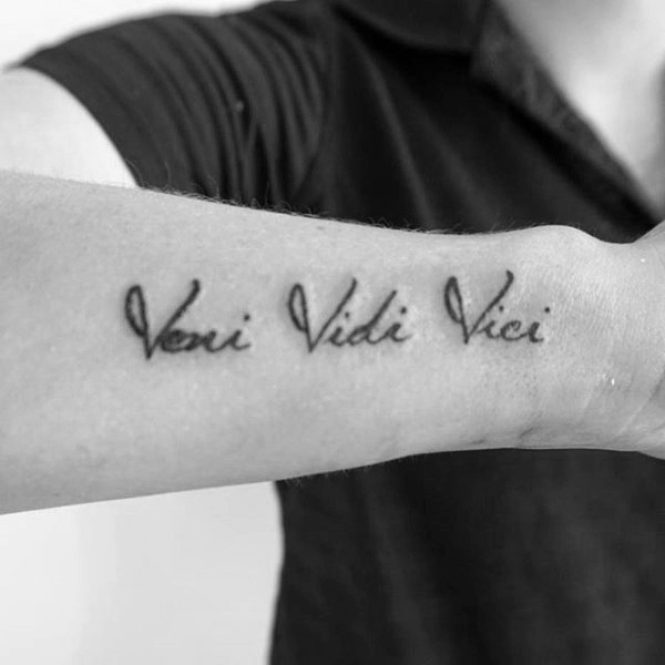 60 Veni Vidi Vici Tattoo Designs für Männer - Julius Caesar Ink Ideen  