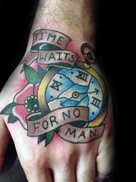 40 Zeit wartet für keinen Mann Tattoo Designs für Männer - zitieren Sie Tinte Ideen  