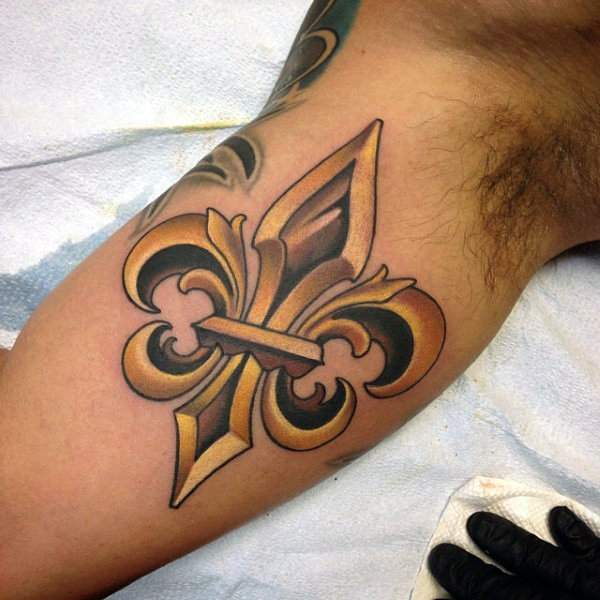 70 Fleur De Lis Tattoo Designs für Männer - stilisierte Lily Ink Ideen  