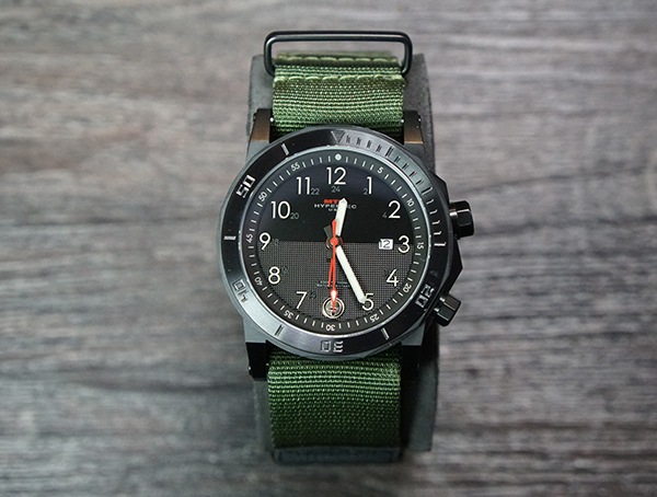 Männer MTM Special Ops Hypertec H-61 Watch Review - Stilvolle taktische Uhren  