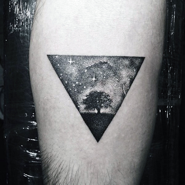 90 Dreieck Tattoo Designs für Männer - Manly Ink Ideen  