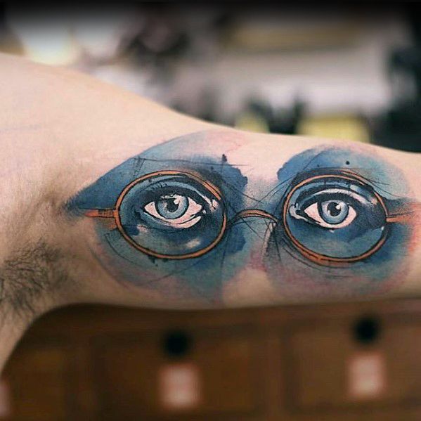 50 kleine einzigartige Tattoos für Männer - coole kompakte Design-Ideen  
