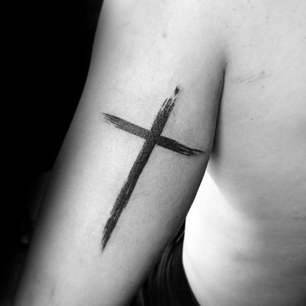 50 einfache Kreuz Tattoos für Männer - religiöse Tinte Design-Ideen  