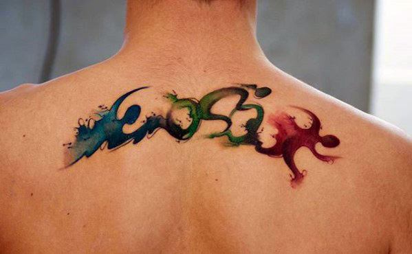 80 Ironman Tattoo Designs für Männer - Triathlon-Tinten-Ideen  